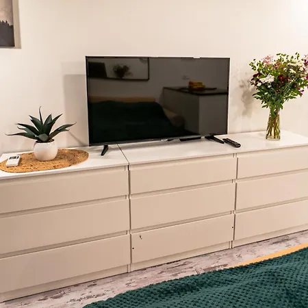 Apartamenty Triton Park Warschau Exterior foto
